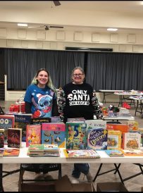 article image - volunteers